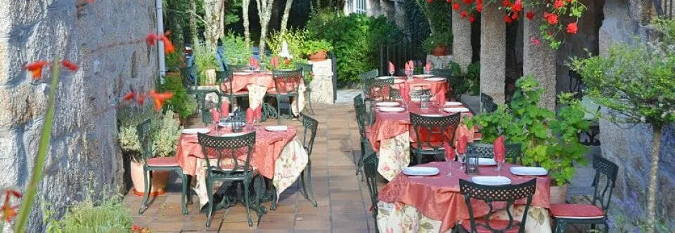 El comedor del antiguo restaurante, antes de la reforma
